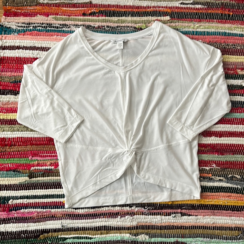 NWOT Athleta Essence Twist Top